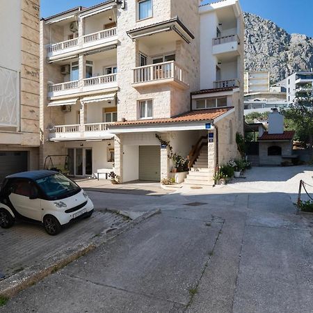 Apartments By The Sea Duce, Omis - 5973 Екстериор снимка
