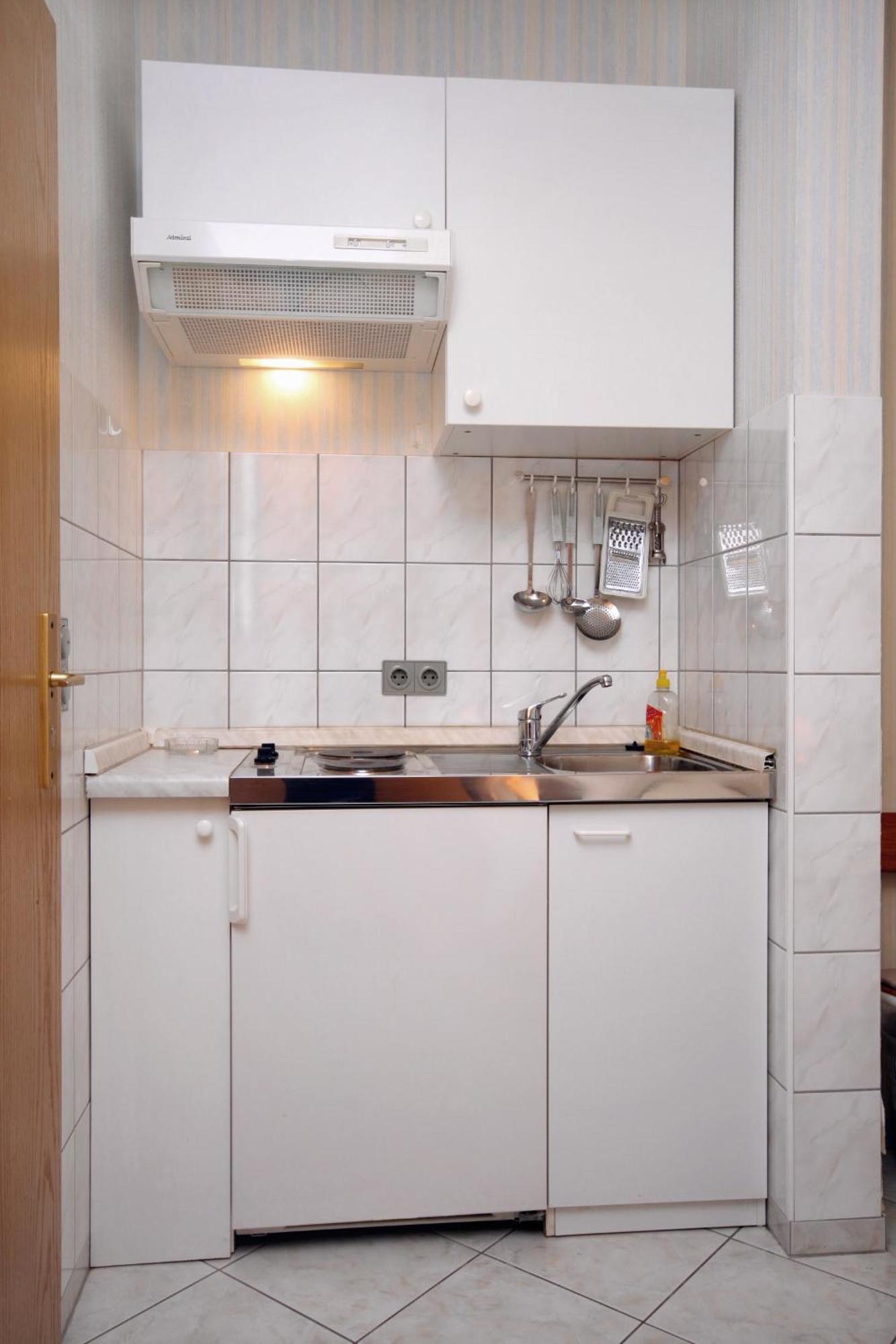 Apartments By The Sea Duce, Omis - 5973 Екстериор снимка