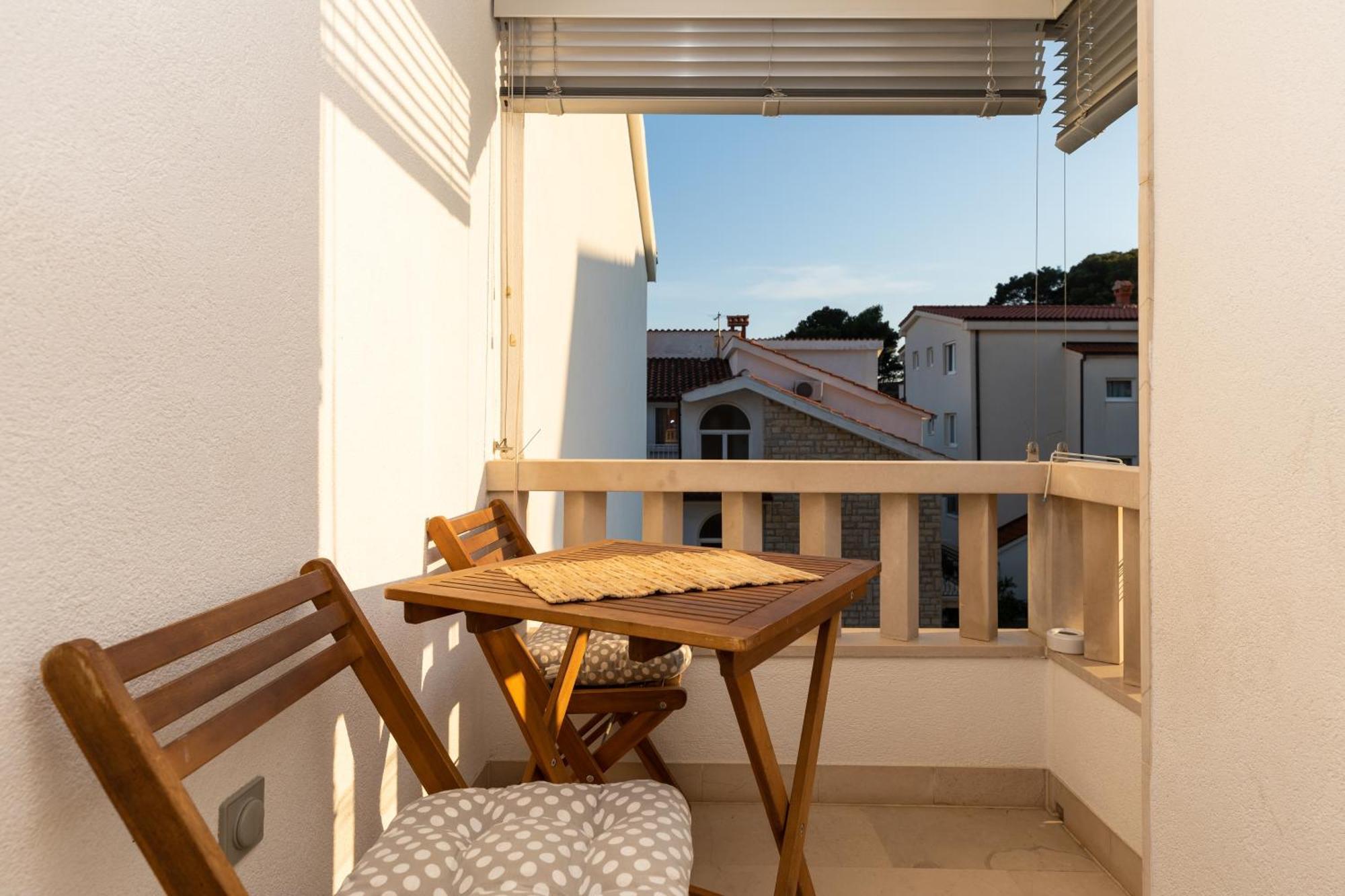 Apartments By The Sea Duce, Omis - 5973 Екстериор снимка