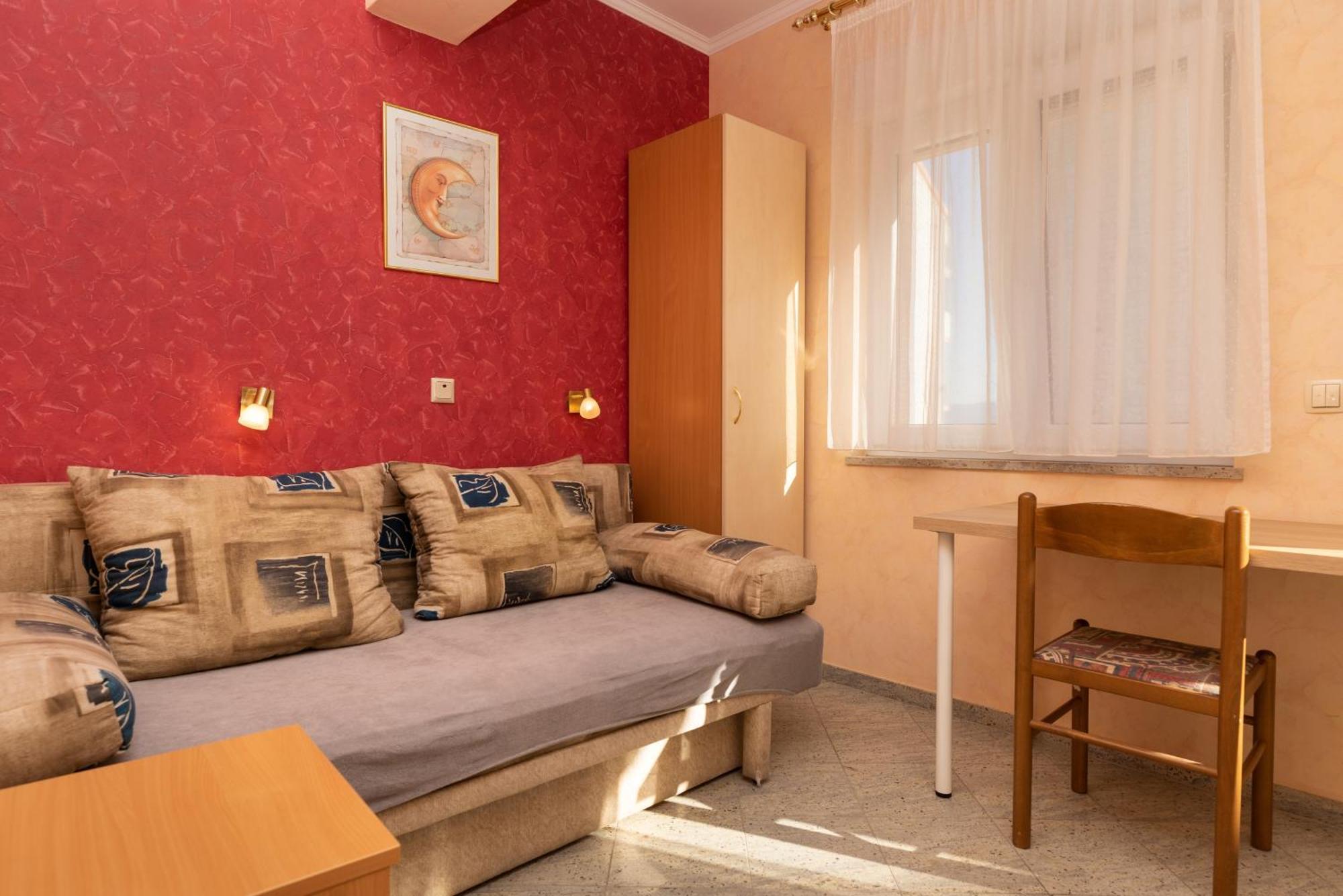 Apartments By The Sea Duce, Omis - 5973 Екстериор снимка