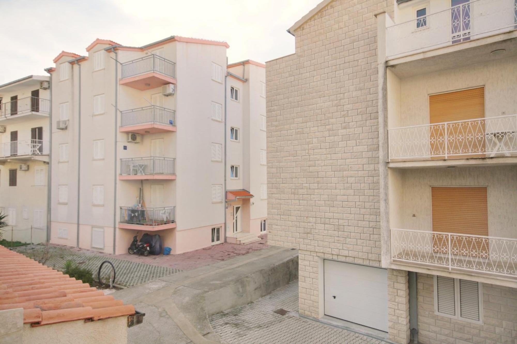 Apartments By The Sea Duce, Omis - 5973 Екстериор снимка
